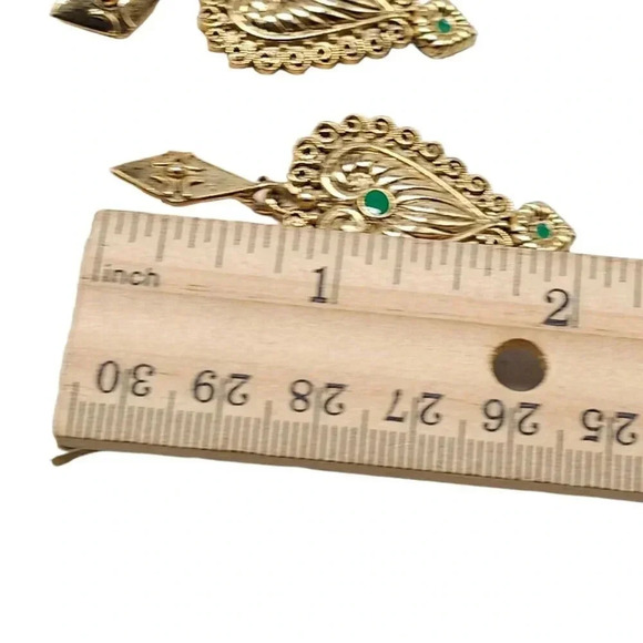 Green Enamel Heart Dangle Drop Earrings Post Back Closure Gold Tone Vintage - Picture 6 of 6